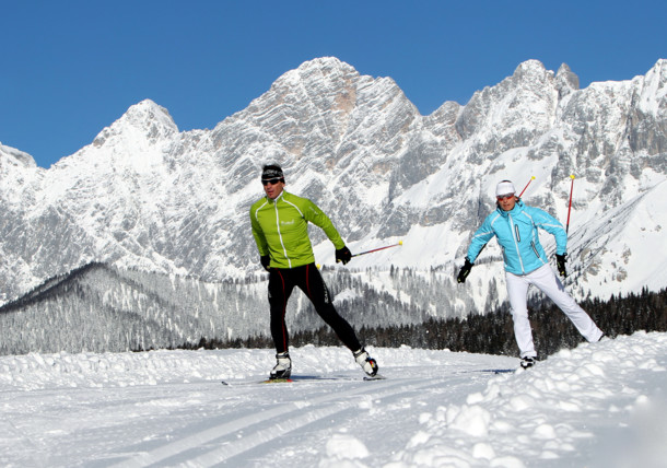     Cross country skiing at Ramsau am Dachstein 